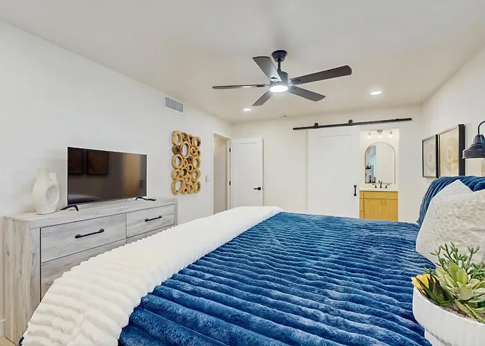 The Sonoran Modern *